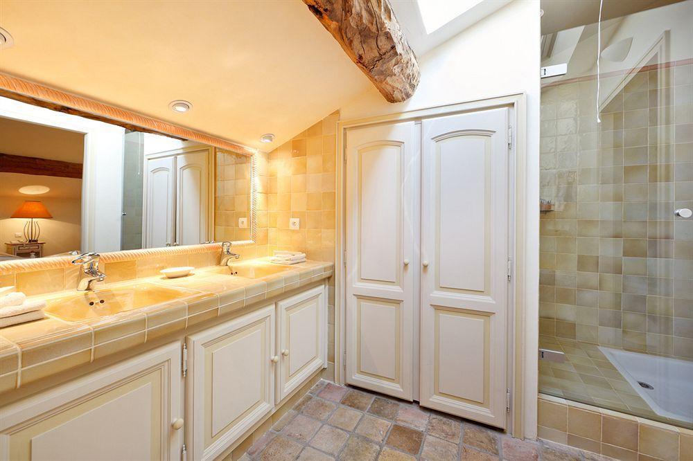 Chateau Les Crostes Hotel Lorgues Esterno foto