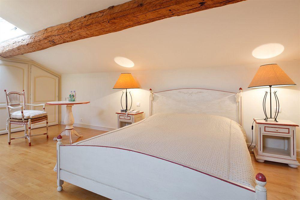 Chateau Les Crostes Hotel Lorgues Esterno foto